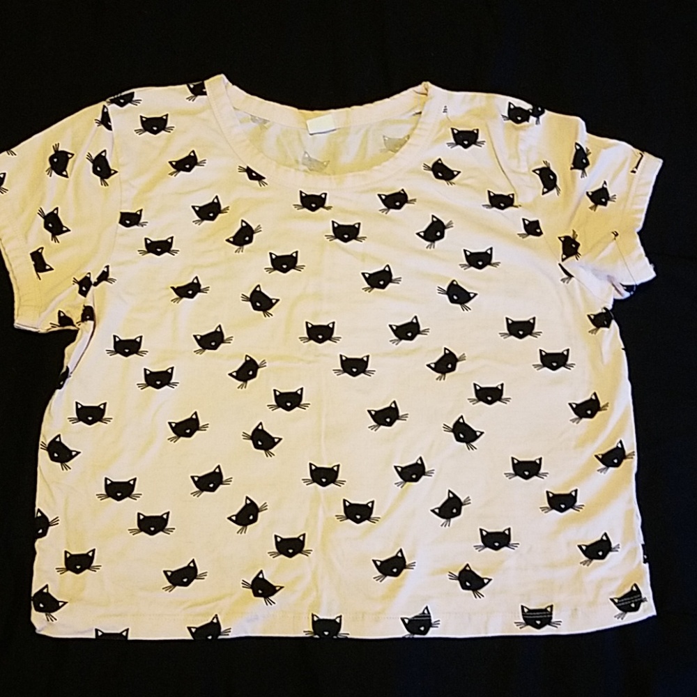 Pink cat pattern t shirt